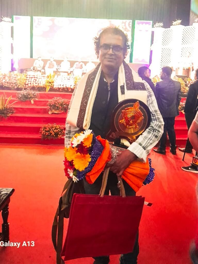 রবীন্দ্রভবনে এক শীতের সন্ধ্যায় ‘শারদ সম্মান ২০২৩’-এর অনুষ্ঠান